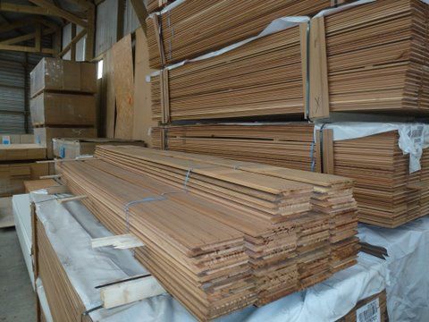 Clins en red cedar Clins en red cedar